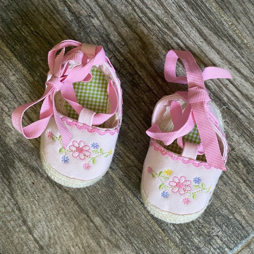Newborn Lace Up Sandal